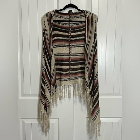 DAYTRIP BUCKLE Open Knit Sleeveless Blanket Poncho Waterfall Knit Cardigan S - Picture 2 of 5